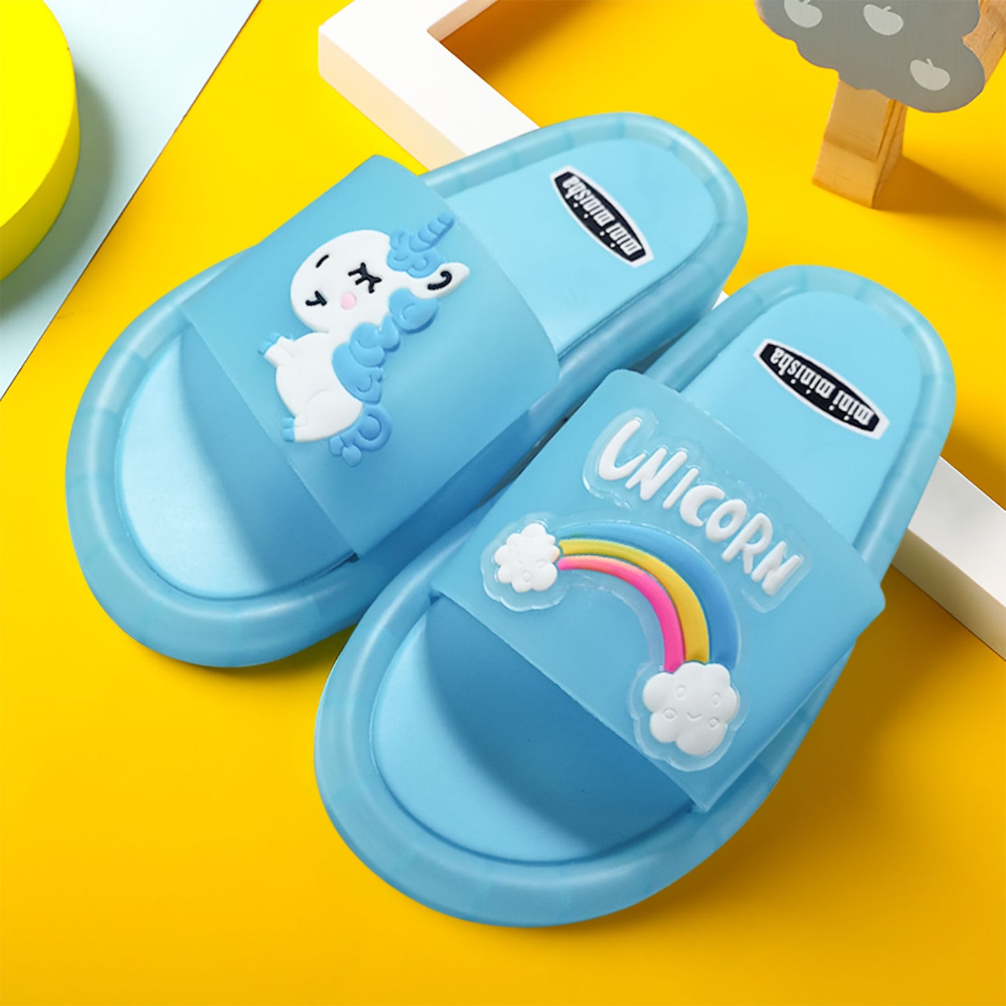 🦄 Chaussons Magique LED Licorne