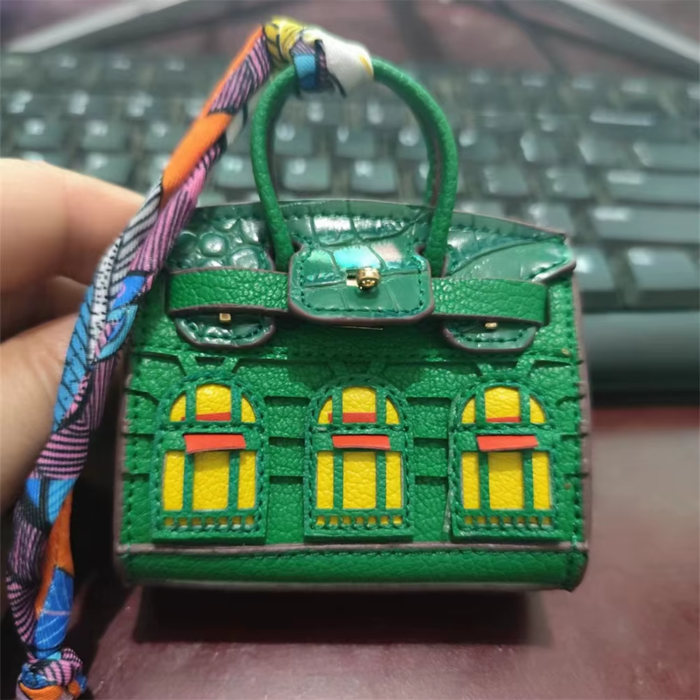 âš Mini Birkin - L'accessoire de Luxe Incontournable