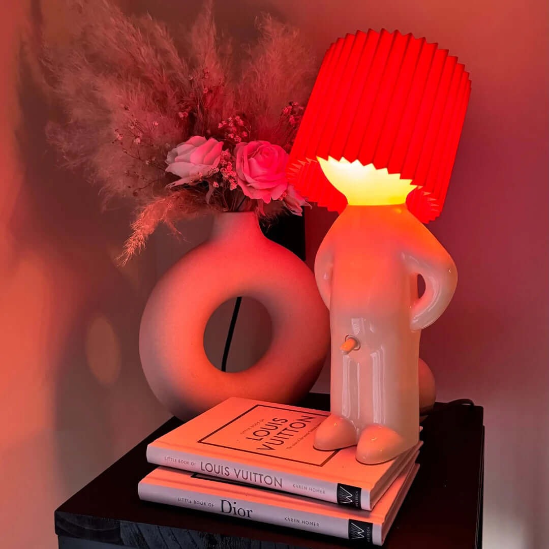Modest Mike™– La Lampe au Bouton Magique 💡